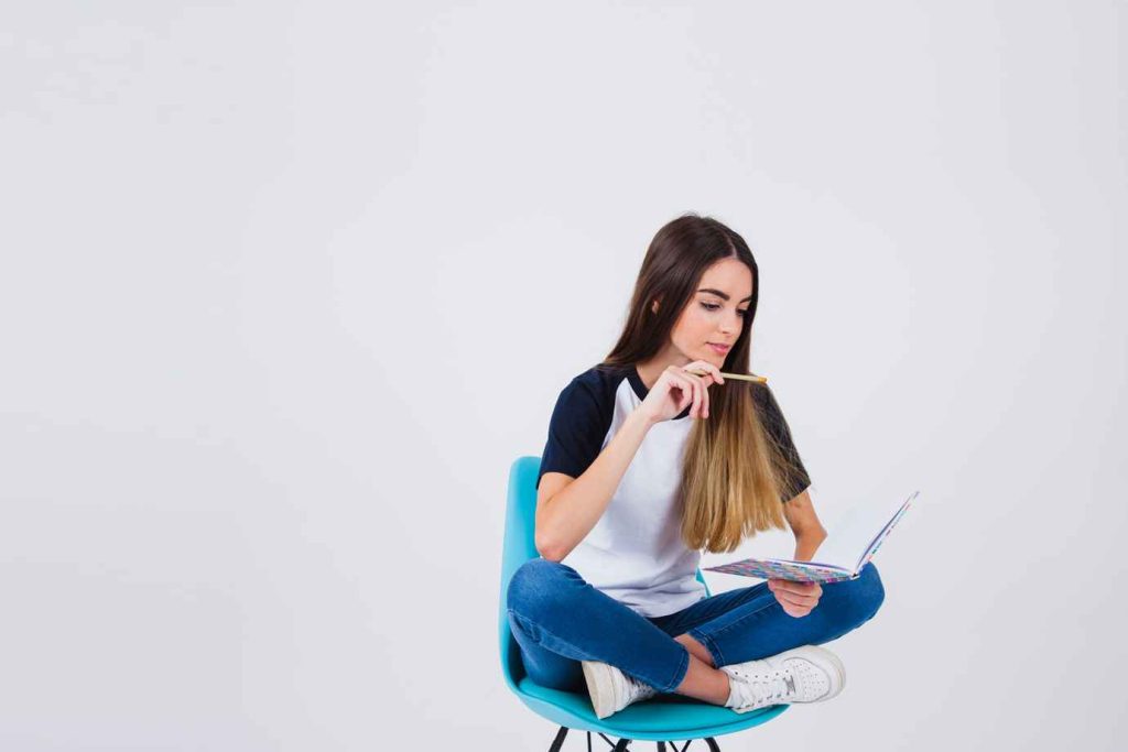 Why Join an IELTS Class Instead of Studying Alone! NIEC 2025